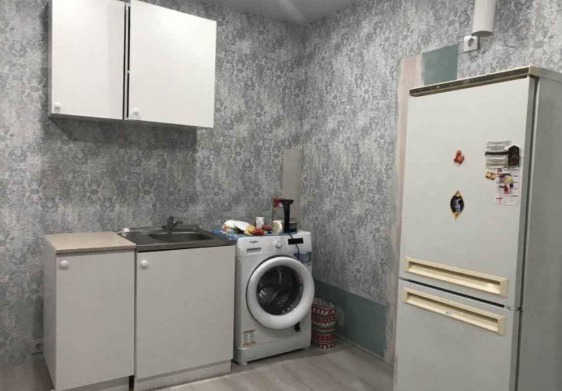 квартира г Екатеринбург р-н Чкаловский ул Лучистая 4 фото 1