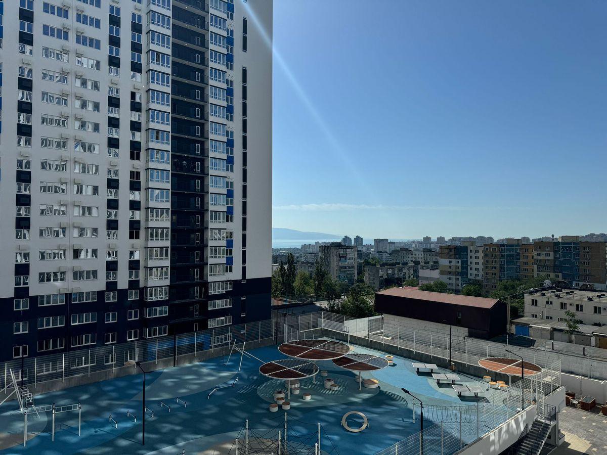 квартира г Новороссийск р-н Центральный ул Куникова 47б фото 7