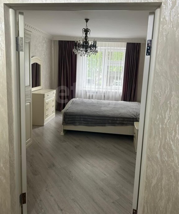 квартира г Владикавказ ская улица, 43к 1 фото 1