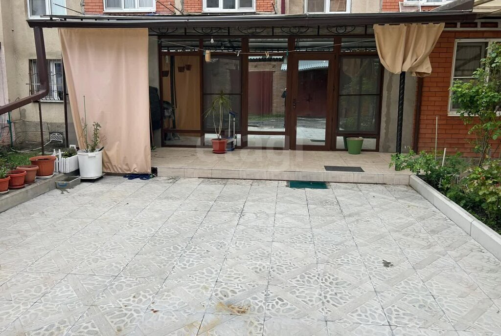 квартира г Владикавказ ская улица, 43к 1 фото 2