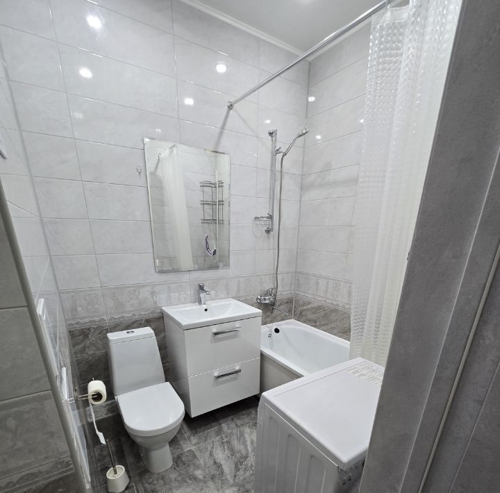 квартира г Тольятти р-н Автозаводский б-р Курчатова 7а 4-й кв-л фото 9