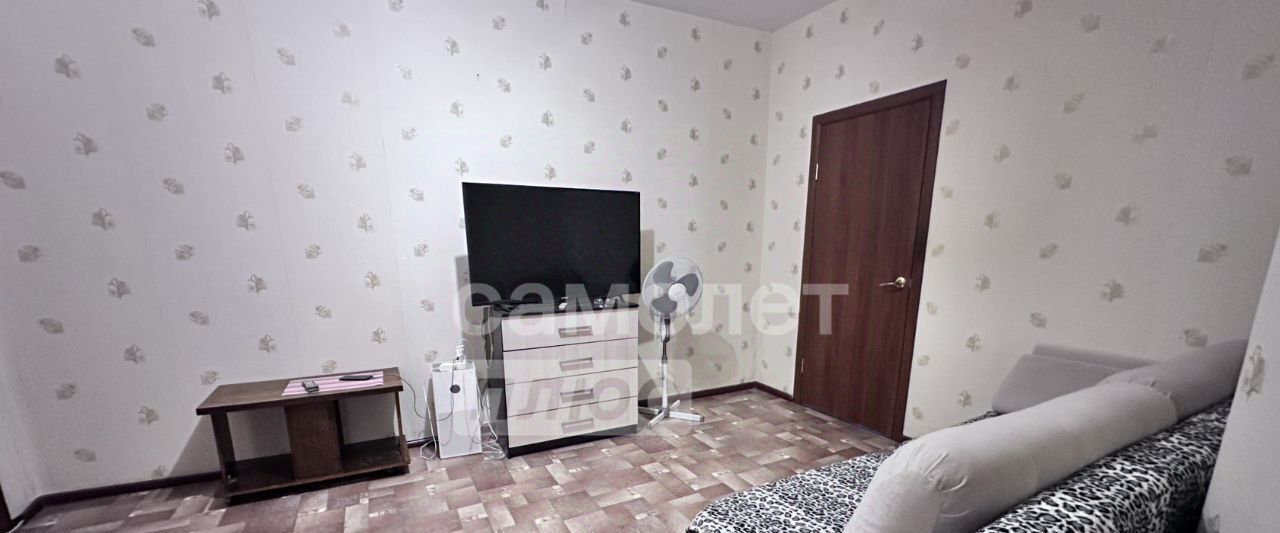 квартира г Тольятти р-н Автозаводский ул Спортивная 16 фото 11
