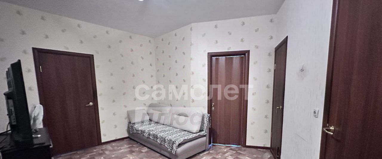 квартира г Тольятти р-н Автозаводский ул Спортивная 16 фото 12