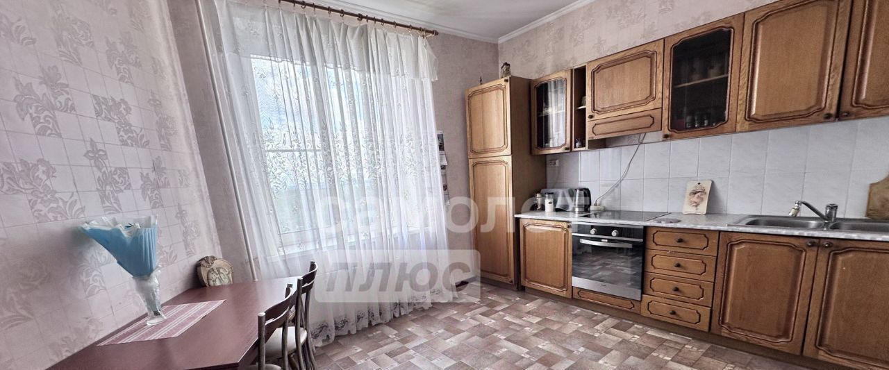 квартира г Тольятти р-н Автозаводский ул Спортивная 16 фото 14