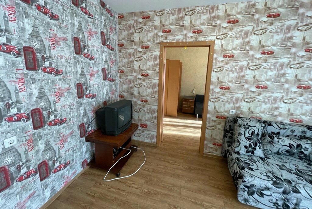 квартира г Челябинск ул Толбухина 7 фото 8