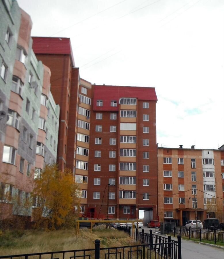 квартира г Новый Уренгой ул Имени Захаренкова В.С. 2/5а Тюменская обл. фото 10