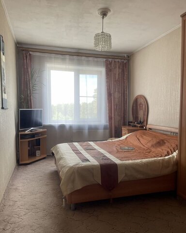 квартира р-н Октябрьский мкр-н 148В, 8/2 фото