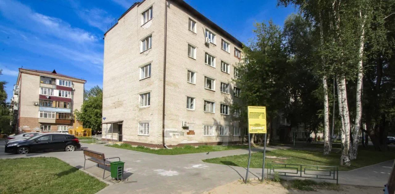 квартира г Тюмень р-н Ленинский ул 50 лет ВЛКСМ 91б фото 1