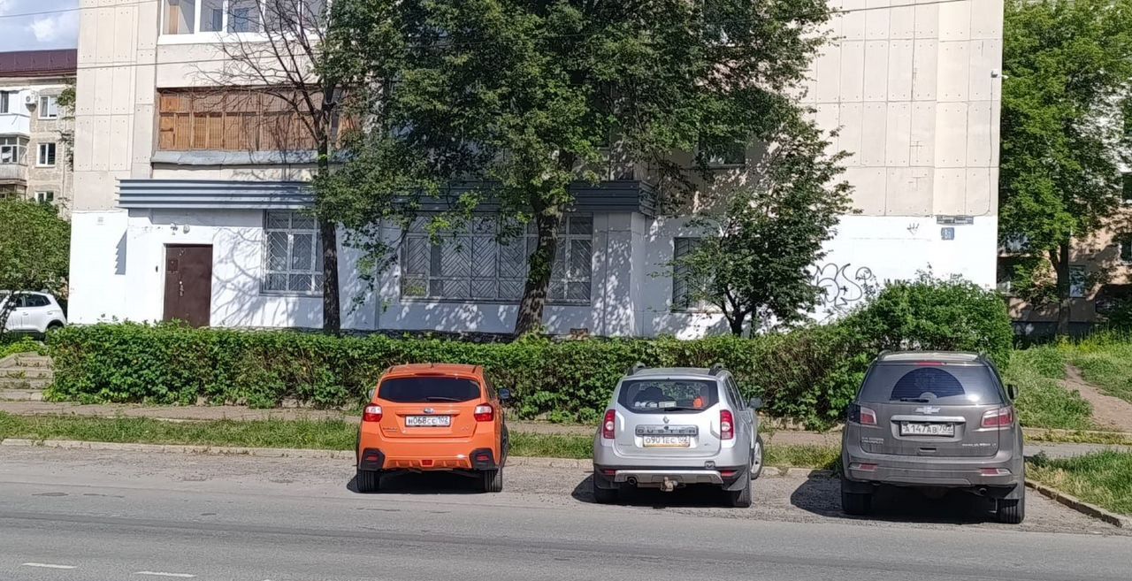 офис г Уфа р-н Орджоникидзевский ул Блюхера 8а фото 1