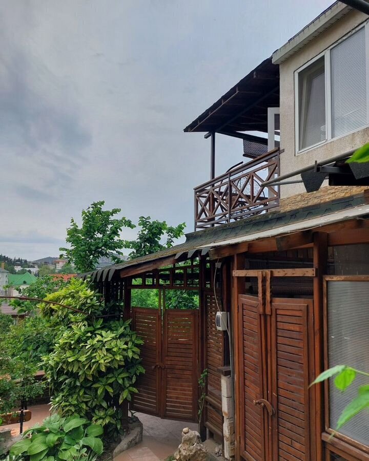 дом г Алушта ул Саранчева 14 фото 9