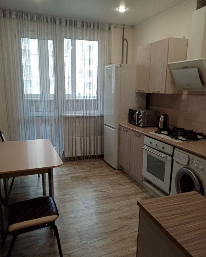квартира г Волгоград р-н Советский ул. Шумского, 3 фото 1
