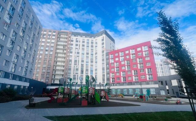 г Екатеринбург Академический ул Академика Парина 41 фото