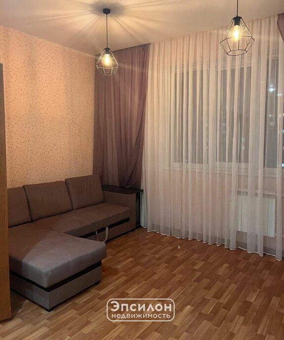 квартира г Курск пр-кт Вячеслава Клыкова 8 фото 1