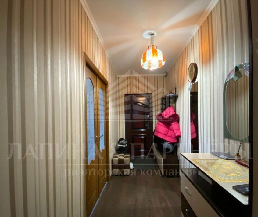 квартира г Новокузнецк р-н Центральный ул Белана 25 фото 5