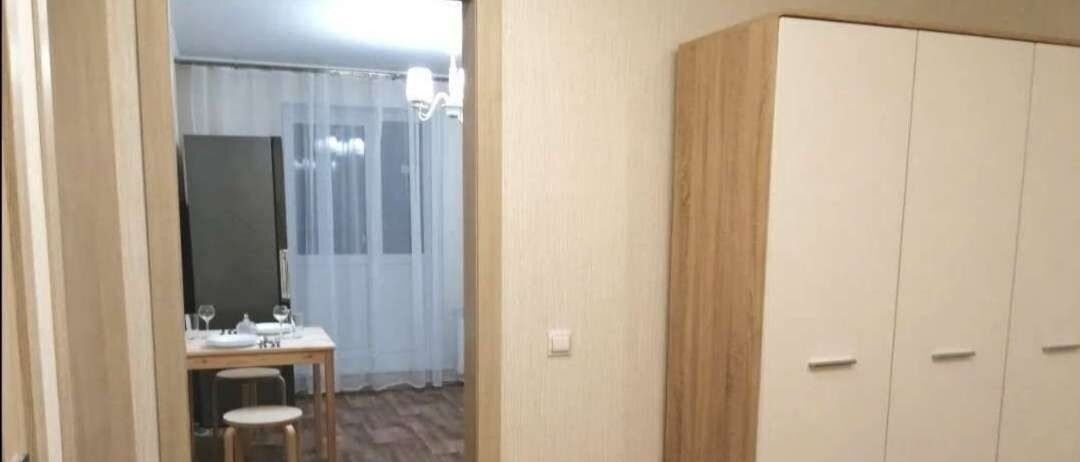 квартира г Тольятти р-н Автозаводский ул Спортивная 57 фото 4