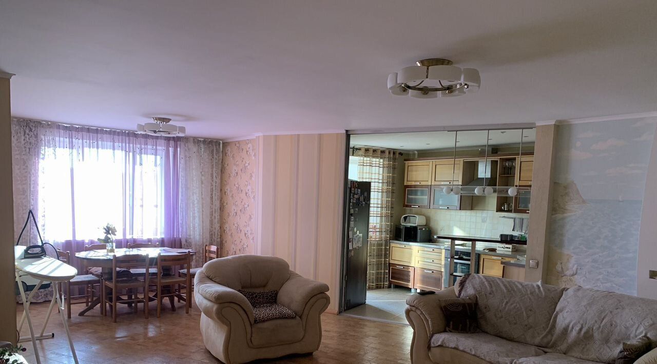 квартира г Красноярск р-н Октябрьский ул Гусарова 15 фото 2