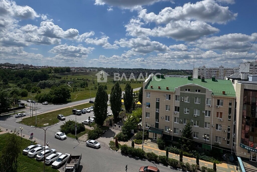 квартира г Белгород ул Есенина 46 фото 8