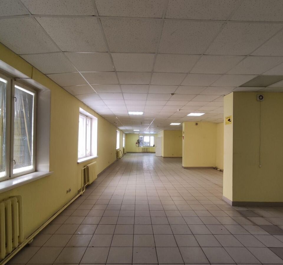 торговое помещение г Саратов р-н Ленинский ул им Чехова А.П. 11 фото 8