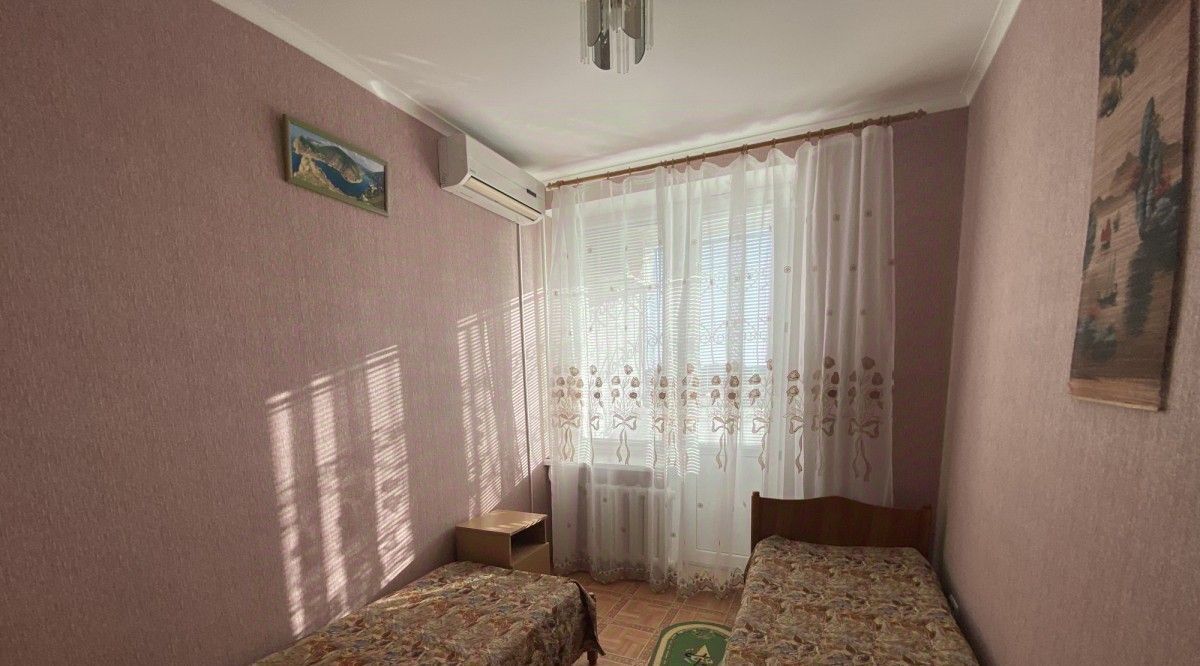 дом г Евпатория пгт Заозерное ул Чкалова 72 фото 11