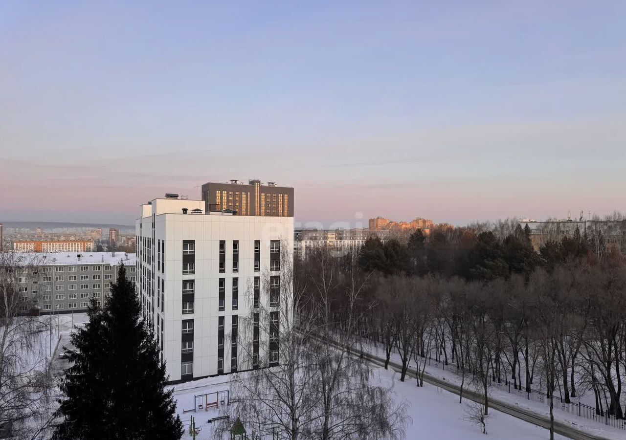 квартира г Кемерово р-н Ленинский ул Ворошилова 17а фото 11