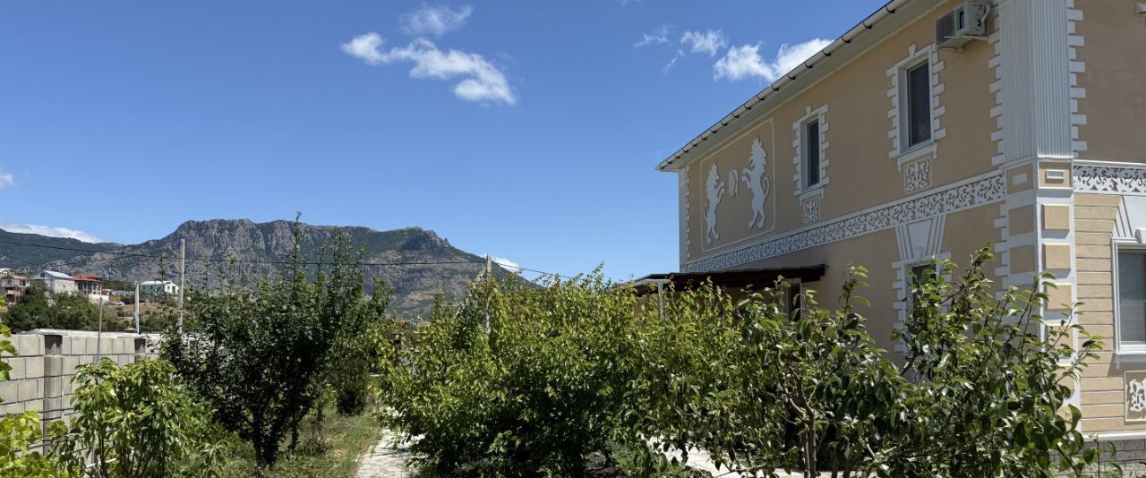 дом г Алушта с Верхняя Кутузовка ул. Аметхан Султана, 93 фото 6
