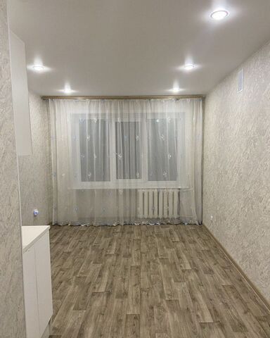 комната р-н Калининский дом 17 фото