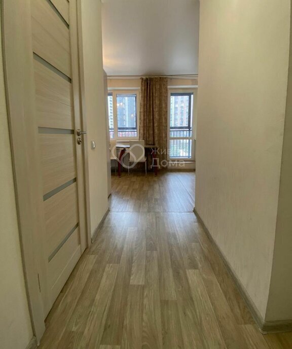 квартира г Волгоград ул им. Глазкова 12 фото 11