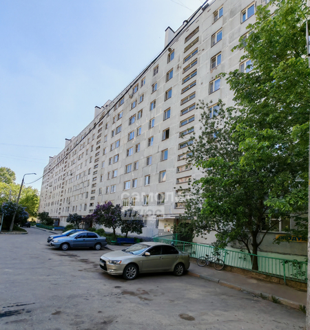 6-й м-н, 24 фото