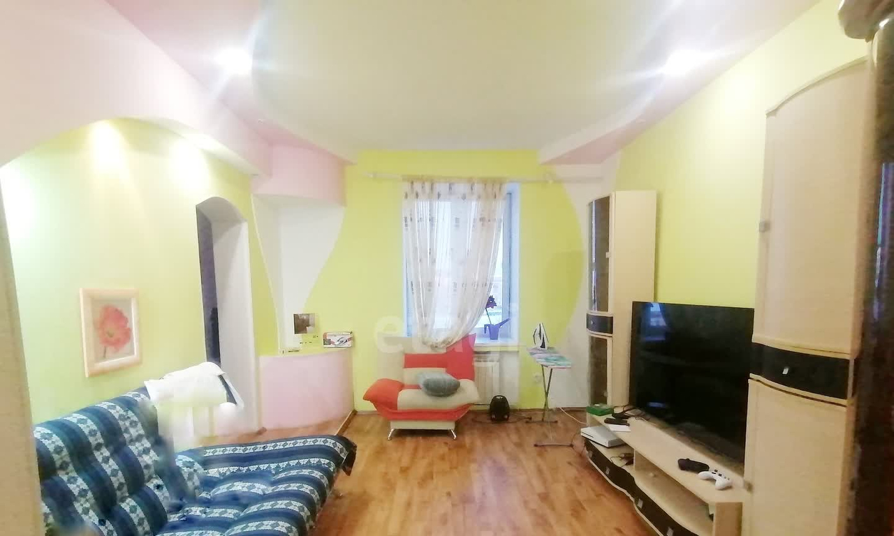 квартира г Нижний Тагил Вагонка м-н, Академика Патона, 8 / Бажова, 4 фото 2