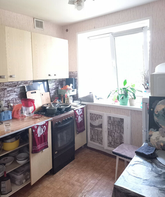 квартира г Волгоград ул им. Кузнецова 18 фото 5