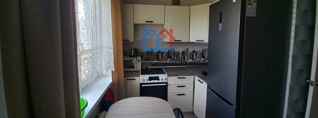 квартира г Тобольск мкр 7а 26 фото 3