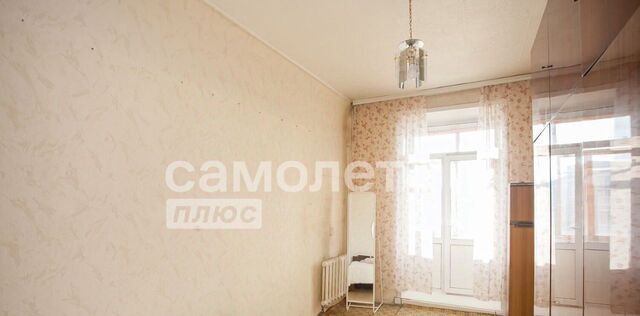 квартира р-н Кировский ул Ушакова 1 фото