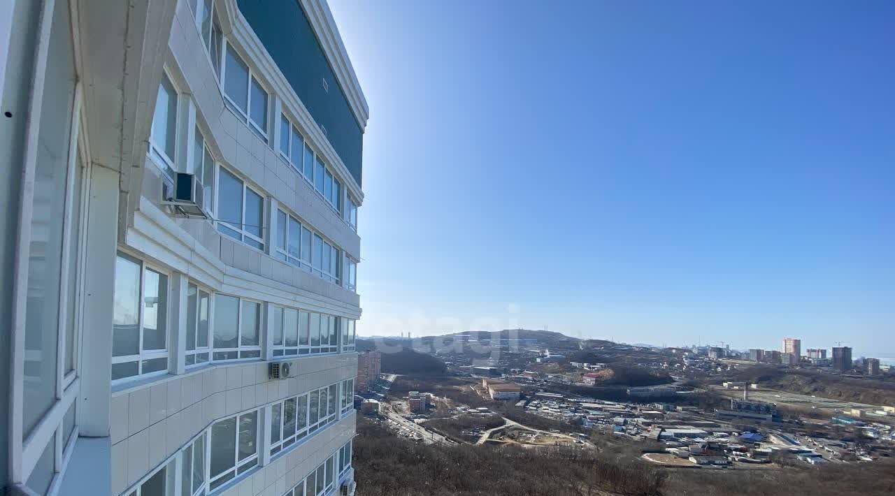 квартира г Владивосток р-н Первореченский ул Майора Филипова 10к/2 фото 19