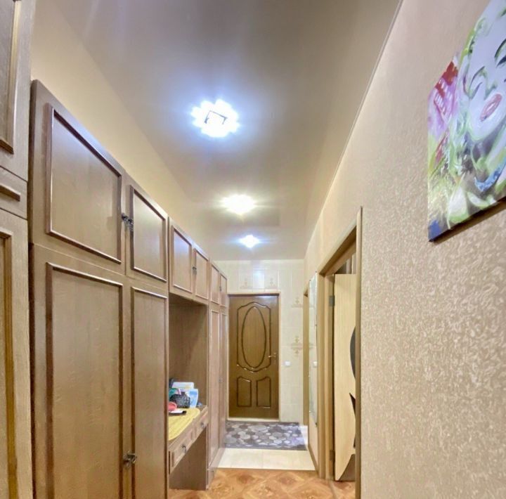 квартира г Волгоград р-н Тракторозаводский ул Героев Тулы 11 фото 7