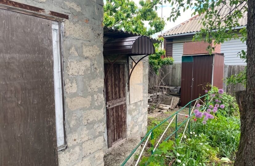 дом г Гуково ул Дорожная фото 9