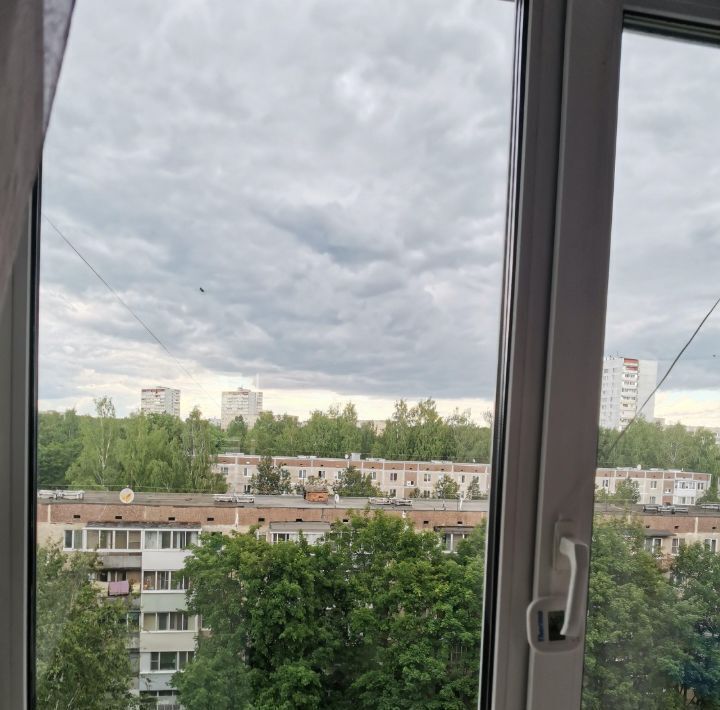 квартира р-н Ярцевский г Ярцево ул Энтузиастов 27 фото 1