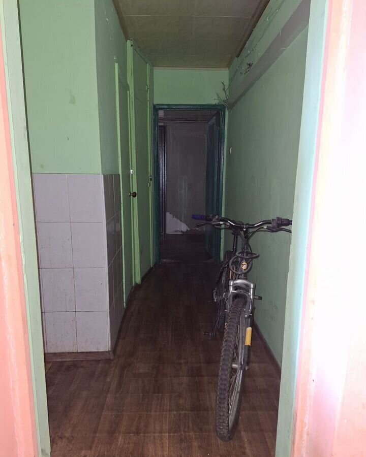 комната г Колпино ул Металлургов 4 р-н Колпинский фото 23