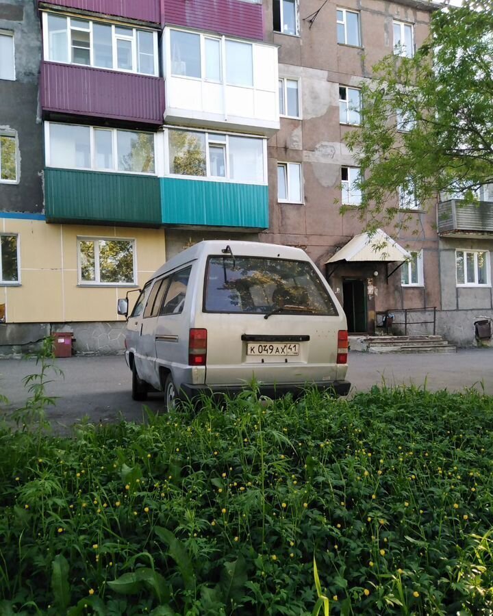 квартира г Петропавловск-Камчатский ул Автомобилистов 10 фото 5