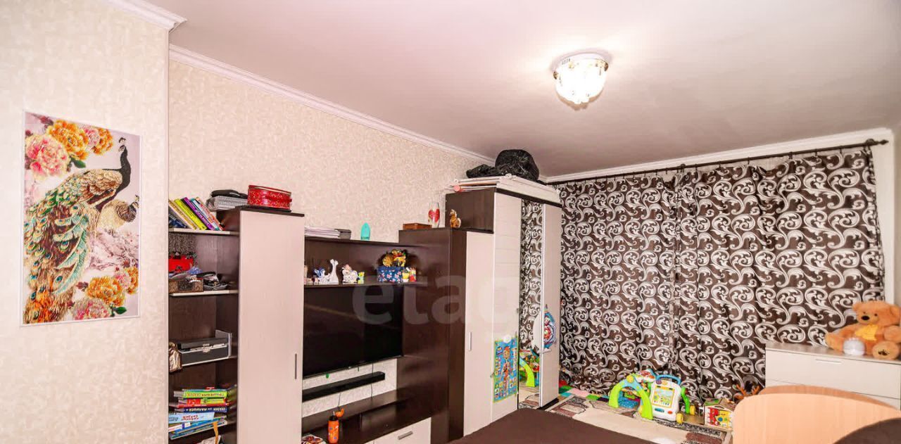 квартира г Сургут ул Ивана Захарова 2 квартал 30Б фото 3