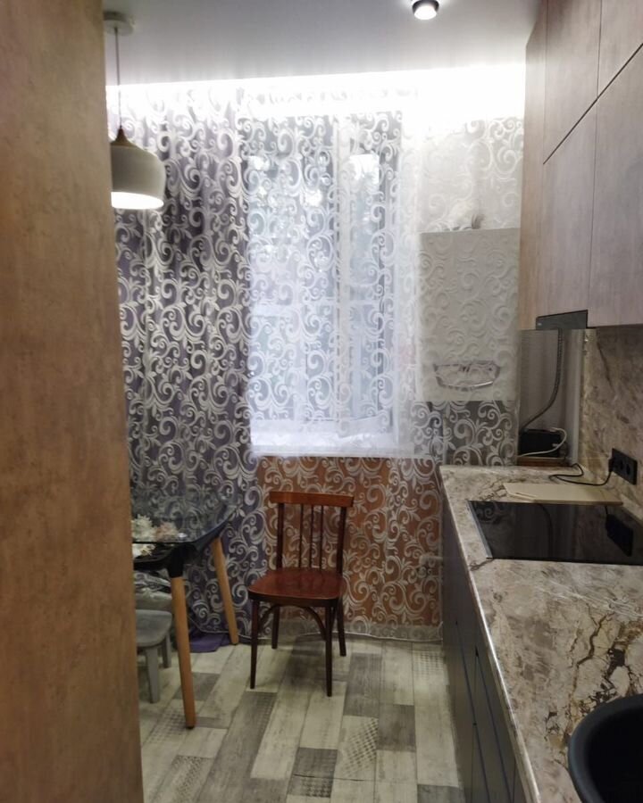 квартира г Барнаул р-н Центральный ул Песчаная 1а фото 1