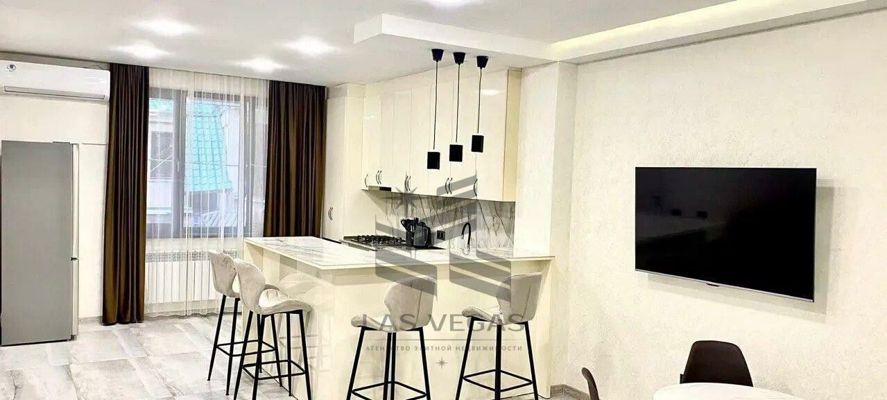 квартира г Казань метро Площадь Тукая р-н Вахитовский ул Калинина 19 фото 1