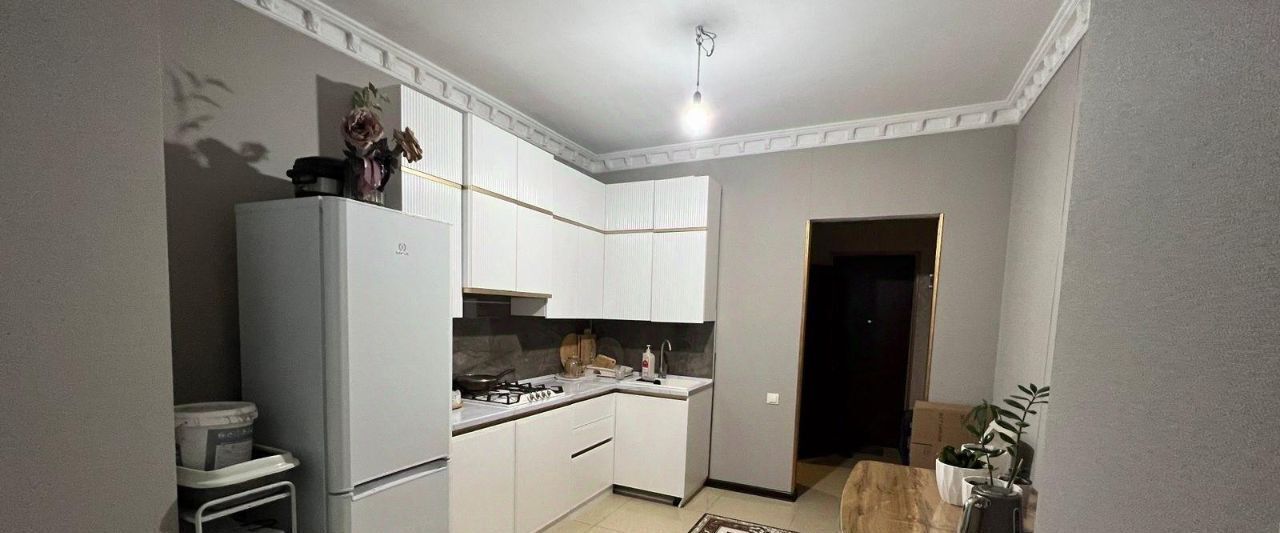 квартира г Махачкала р-н Ленинский ул Ирчи Казака 80в фото 1