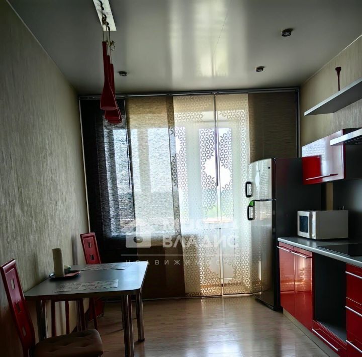 квартира г Омск р-н Кировский ул Перелета 7к/3 Кировский АО фото 2