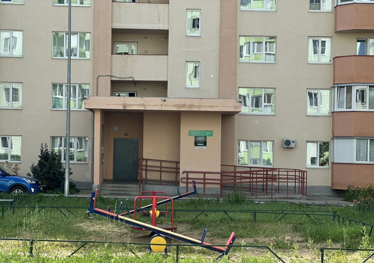 квартира г Жигулевск ул Радиозаводская 12 фото 2