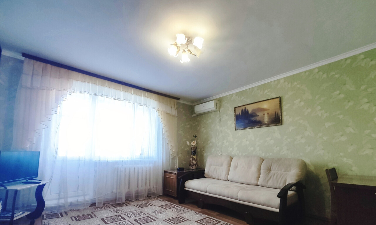 квартира г Армянск мкр им Генерала Корявко 17 фото 3