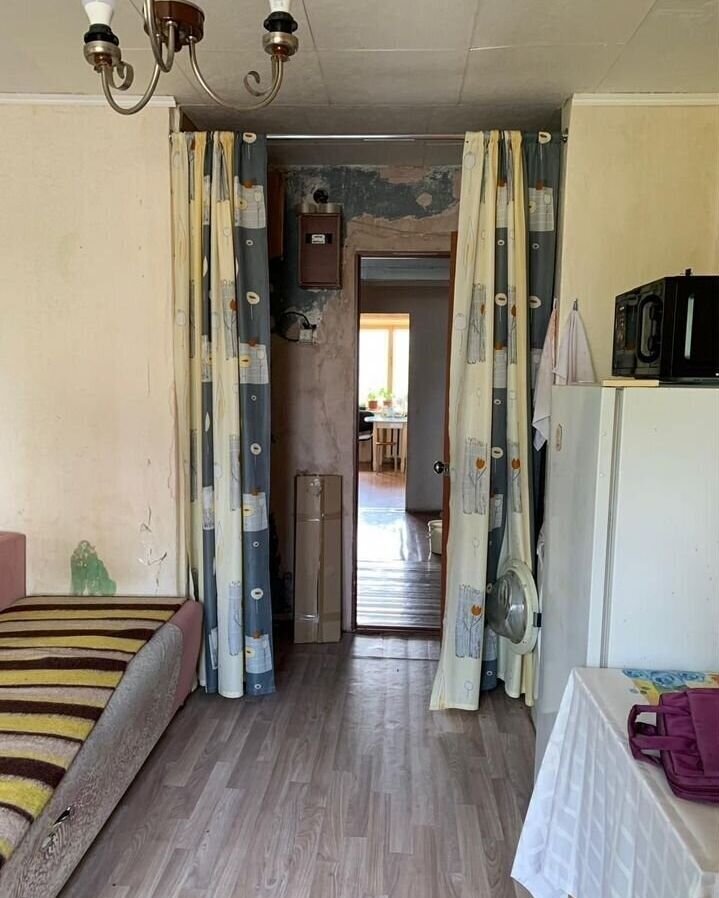 комната г Екатеринбург р-н Железнодорожный Уральская пер Выходной 4 фото 1