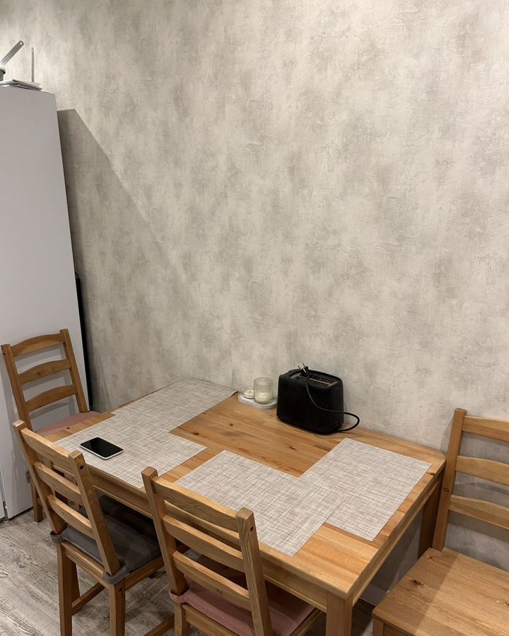 квартира г Тольятти р-н Автозаводский б-р Итальянский 18 фото 2