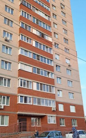 р-н Первомайский Аэропорт ул Героя России Ильфата Закирова 5 фото