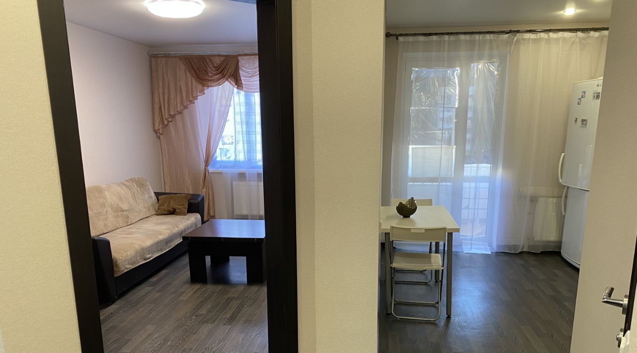 квартира г Саратов р-н Фрунзенский ЖК Царицынский 4к/1 фото 2
