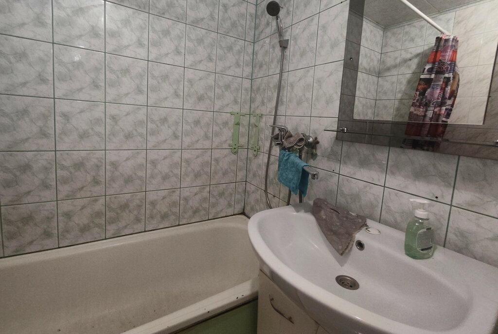 квартира г Саратов р-н Кировский ул Большая Садовая 210 фото 2
